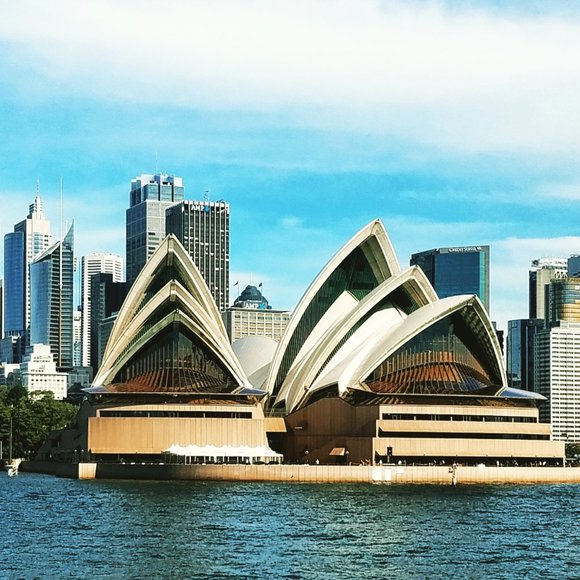 Meet your Posher, Carrie - Picture 6 of 15